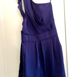 BCBGeneration Women's midnight blue asymmetrical pleated dress size 4